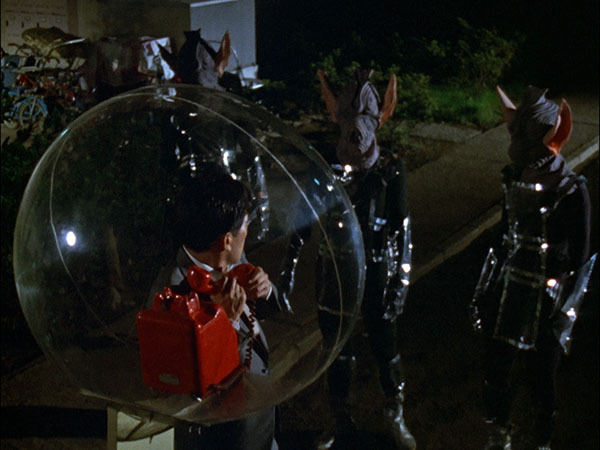 ultraseven-bd_47-mov-01_07_48_12-still006