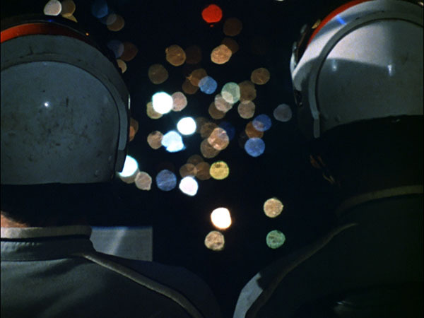 ultraseven-bd_45-mov-01_09_08_07-still003