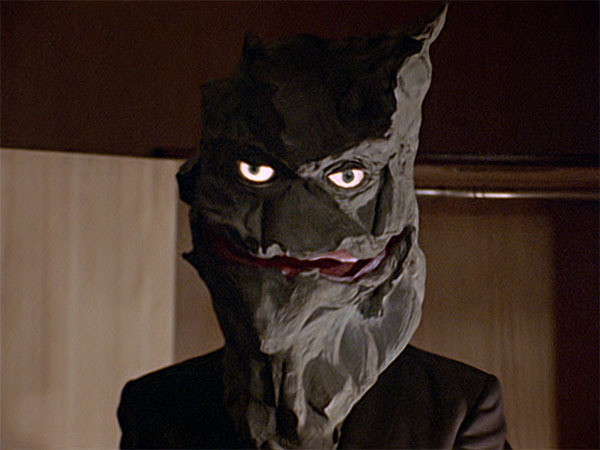 ultraman_31.mov.01_12_30_16.Still002