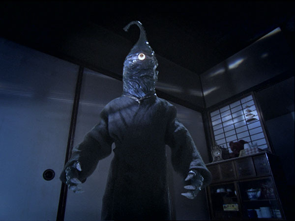max_013_shiro-mov-01_12_36_15-still001