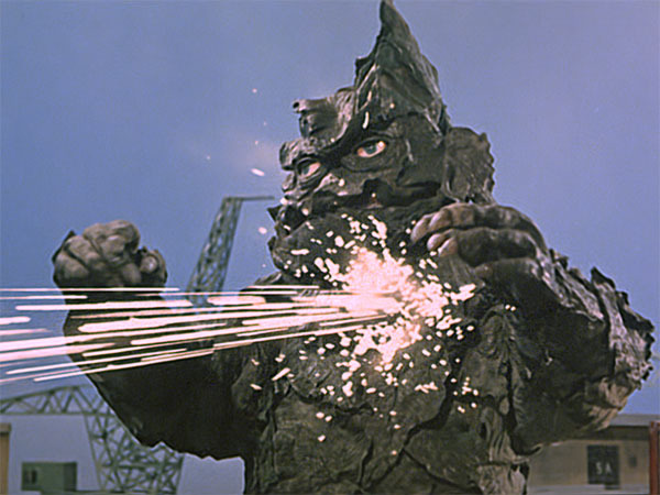 ultraman_31.mov.01_20_58_14.Still004