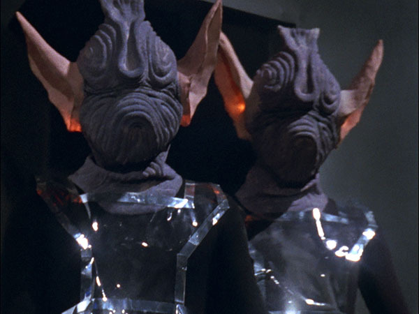 ultraseven-bd_47-mov-01_19_07_08-still004