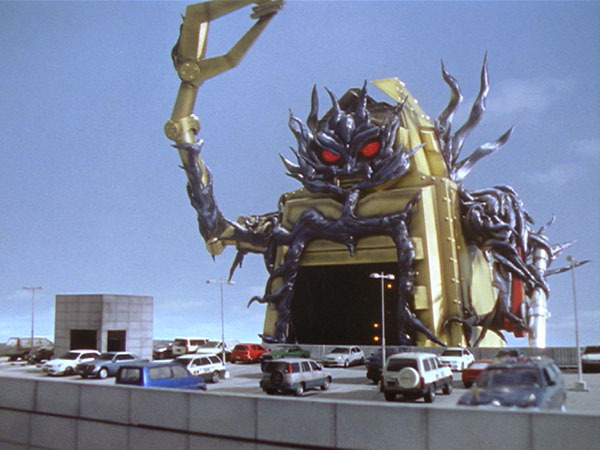 ultraman_cosmos_031-mov-01_08_25_09-still002